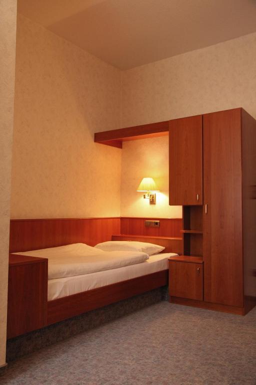 Ackfeld Hotel-Restaurant Bueren  Rom bilde